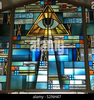 Der alles sehende Auge Gottes. In der Herz-Jesu-Kirche in Biloxi, MS. Stockfoto