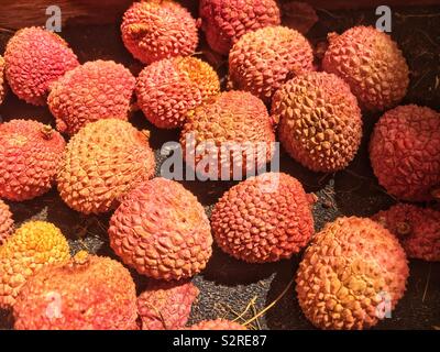 Frische und köstliche Reife lychee Obst Nüsse, 荔枝, Litchi chinensis, lìzhī, lihjy, L. chinensis Stockfoto