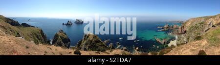 Panoramablick vom Telegraph Hill am westlichen Ende von Alderney, drittgrößte der britischen Kanalinseln. Stockfoto