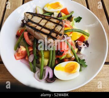 Tuna Nicoise Stockfoto