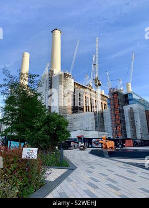 London, Großbritannien - 20 August 2019: Battersea Power Station unter Sanierung. Stockfoto