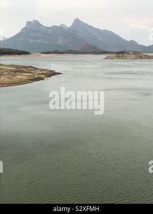 Malampuzha Damm, der größte Stausee in Kerala Stockfoto