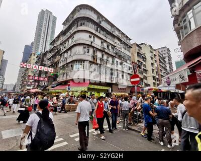 Die lebhaften Märkte in Sham Shui Po in Kowloon, Hong Kong. Stockfoto