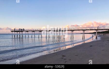 Scarness Pier Hervey Bay Sonnenuntergang Australien Lifestyle Stockfoto