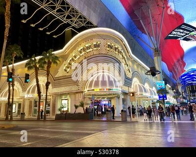 Vorderansicht von der Straße des Golden Nugget in Downtown Las Vegas Stockfoto