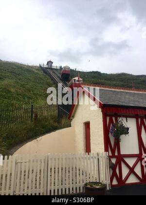 Saltburn Cliff Lift, das Wasser betriebenen Standseilbahn in Saltburn-by-the-Sea, North Yorkshire Stockfoto