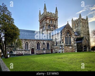 Wimborne Minster im Winter Sonnenschein Stockfoto