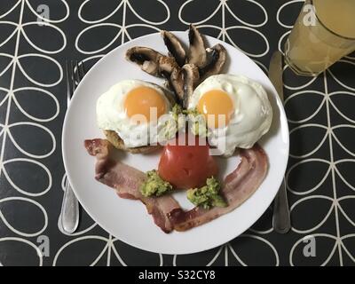 Feed eine Erkältung, Fieber verhungern. Stockfoto
