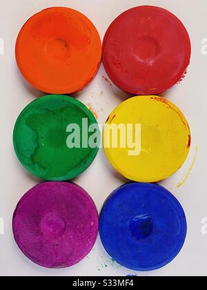 Bunte Farben in Kreisformen Stockfoto