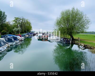 Canal Boats on the River Thames, Oxford, Großbritannien Stockfoto