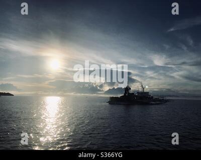 Ins Meer. Reisen. Abwickeln. Der Realität entkommen. Stockfoto