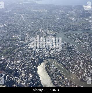 Luftaufnahme von Brisbane City, Brisbane River, Kangaroo Point, New Farm, Queensland, Australien Stockfoto