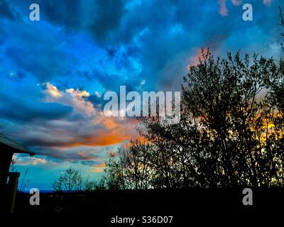 Calgary Sonnenuntergang, 18. Mai 2020, Calgary, Alberta, Kanada Stockfoto