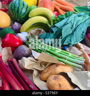 Frisches Obst und Gemüse Stockfoto