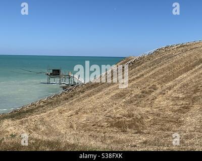 Trabocco in Punta Aderci. Vasto, Italien. Stockfoto