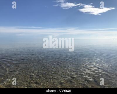 Bis ins Unendliche und darüber hinaus (Goring Beach, West Sussex) Stockfoto