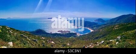 Panoramablick auf die Südspitze der Lamma-Insel in Hongkong. Stockfoto