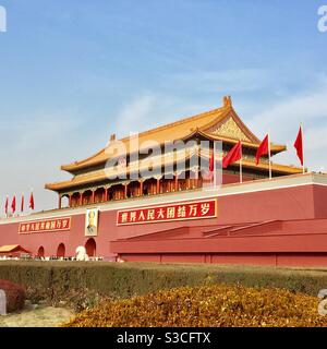 Tor des Himmlischen Friedens auf der Nordseite des Tiananmen Platz in Peking China Stockfoto