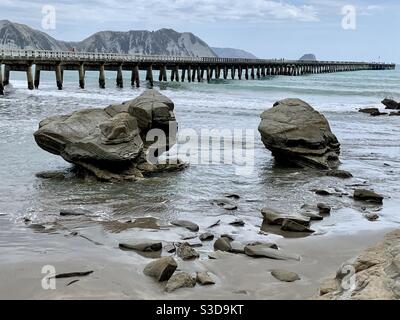 Neuseelands längster Pier in der Tolaga Bay Stockfoto