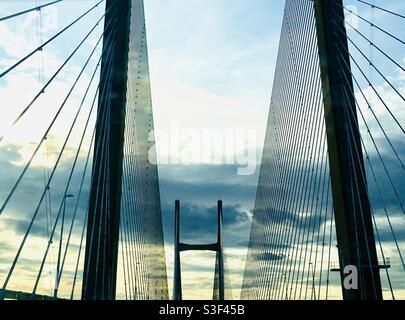 Severn Bridge über Großbritannien Stockfoto