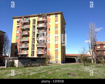 Vintage Appartementhaus in Baggio, Mailand, Italien, 2021. Stockfoto