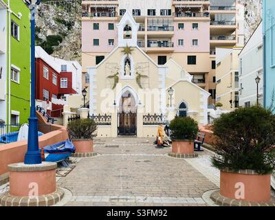 Kirche der Schmerzensmutter, eine römisch-katholische Kirche in Gibraltar. Es befindet sich im alten Dorf an der Catalan Bay auf der Ostseite des Felsens Stockfoto