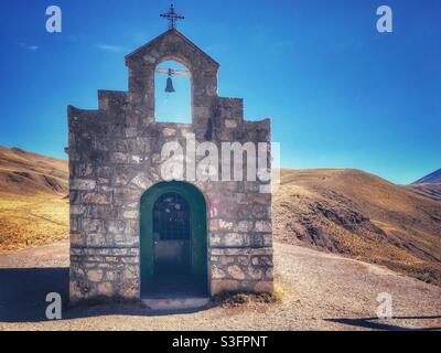 Kapelle am Straßenrand, Chicoana, Provinz Salta, Nordargentinien Stockfoto