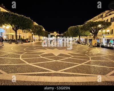 Townsqare in Pietra Ligure, Ligurien, Italien Stockfoto