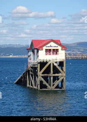 Alte Rettungsbootstation, Mumbles, Swansea Stockfoto