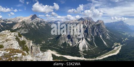 Panoramablick auf die Dolomiten in Cortina, Italien Stockfoto