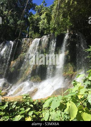 Der Wasserfall El Nicho in Zentralkuba, Teil der Escambray-Bergkette. Stockfoto