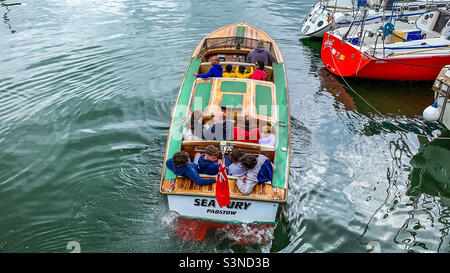 Sea Fury Schnellboot im Hafen von Padstow in Cornwall Stockfoto