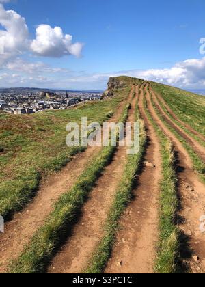 Salisbury Crags, Holyrood Park, Edinburgh, Schottland Stockfoto