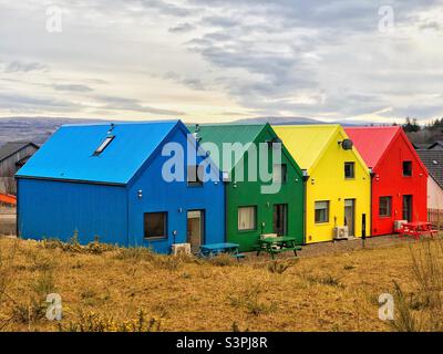 Vier farbige Häuser, Tobermory, Isle of Mull, Schottland Stockfoto