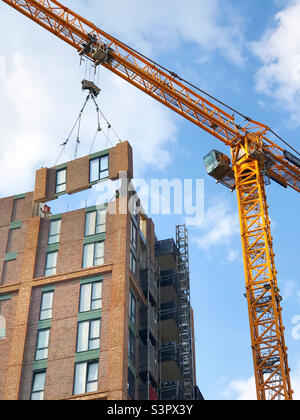 Ein luxuriöser Wohnblock mit einer vorgefertigten Wand in Bristol Stockfoto