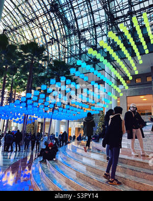 26. Dezember 2021, Koryphäen, Holiday Light Installation, Brookfield Place, Battery Park City, Lower Manhattan, New York, New York, Usa Stockfoto