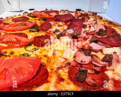 Fleisch fest pizza Stockfoto