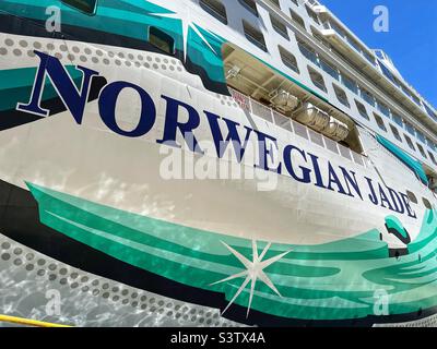 Nahaufnahme der Seite des Norwegian Cruise Lines-Kreuzfahrtschiffs Norwegian Jade Stockfoto