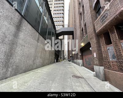 Gasse zwischen Gebäuden in Downtown Seattle, Washington Stockfoto