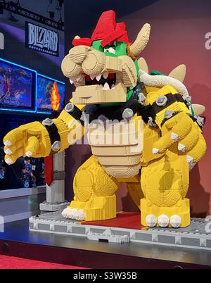 LEGO-Ausstellung auf der Comic Con San Diego Convention Preview Night am 20. Juli 2022 in San Diego, CA. Stockfoto