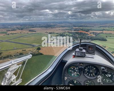 Ansicht von RAF Topcliffe von einem Air Cadet Viking Segelflugzeug Stockfoto