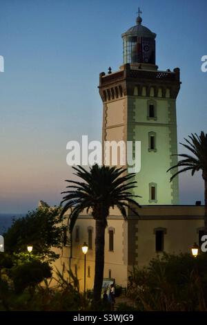 Leuchtturm Cap spartel, am Eingang der Meerenge Gibraltar, West Tanger. In der Nähe DER HÖHLEN VON HERKULES. Stockfoto