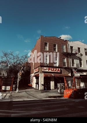 Joe's Pizza in Bedford Avenue, Williamsburg, Brooklyn, New York, USA Stockfoto