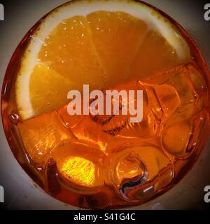 Spritz, eine der berühmtesten Vorspeisen Italiens Stockfoto