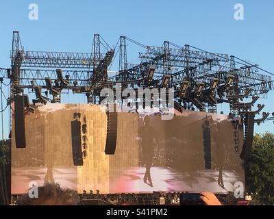 Projektion der Bühne beim Konzert von Muse in Nijmegen Niederlande Stockfoto