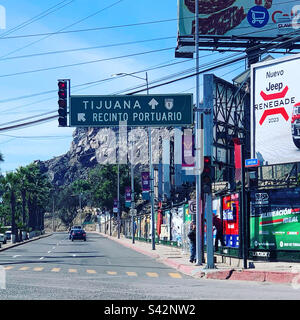 November 2022, Straße nach Tijuana, Ensenada, Baja California, Mexiko Stockfoto