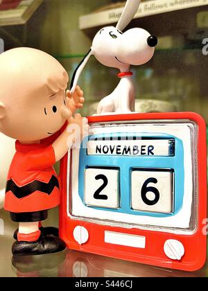 November 26. Charlie Brown und Snoopy Stockfoto