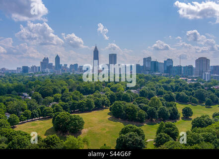 Die Skyline von Atlanta vom Piedmont Park Stockfoto