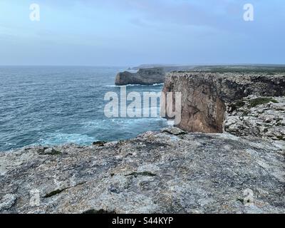 Westküste der Algarve bei Sagres Stockfoto