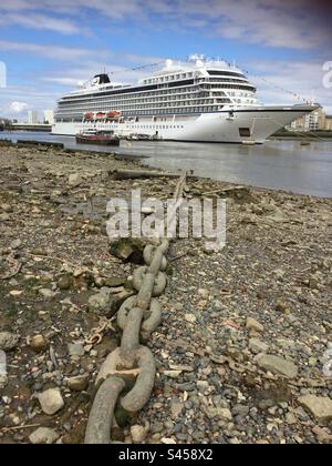 Kreuzfahrtschiff Victory Venus in Greenwich, 2023. juni Stockfoto